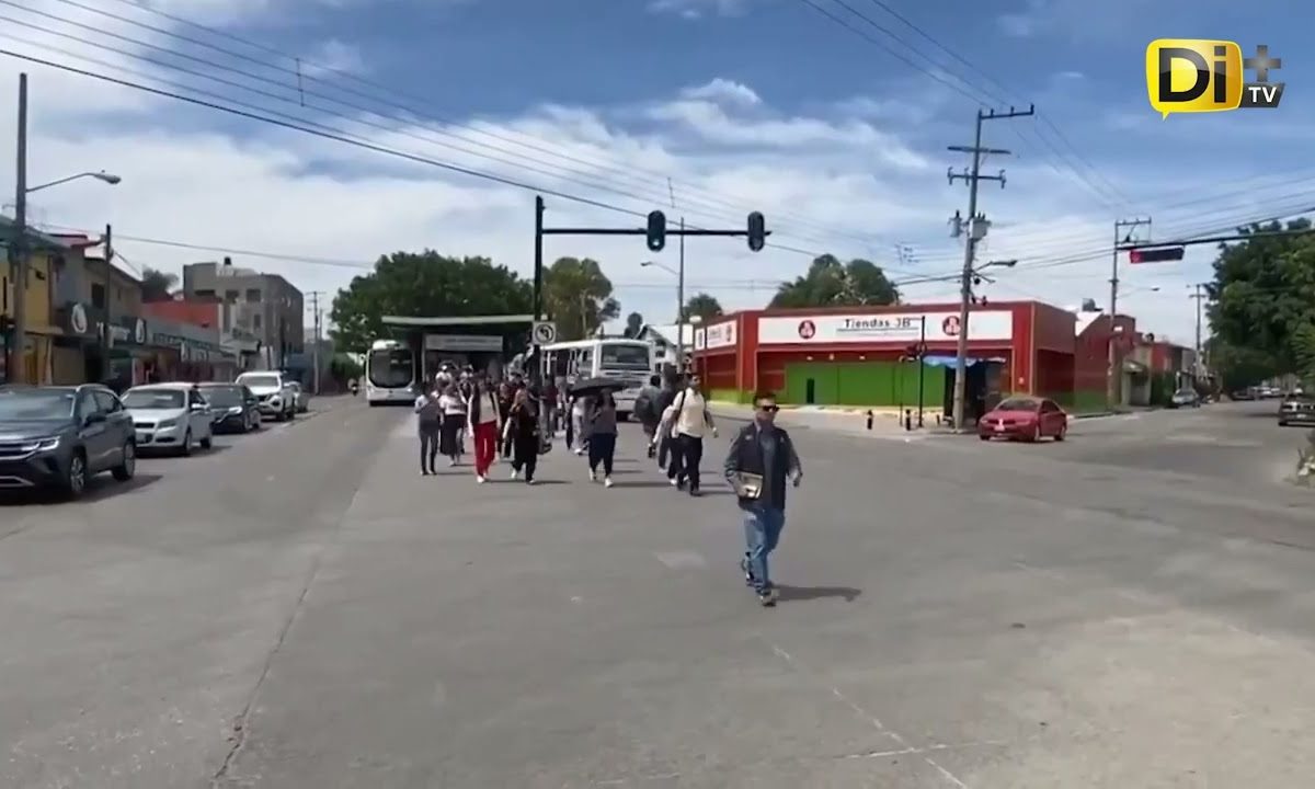 “NARANJITAS” BLOQUEAN BULEVAR VALSEQUILLO Y ACUSAN AL COORDINADOR DE ABUSOS; AYTO RESPONDE