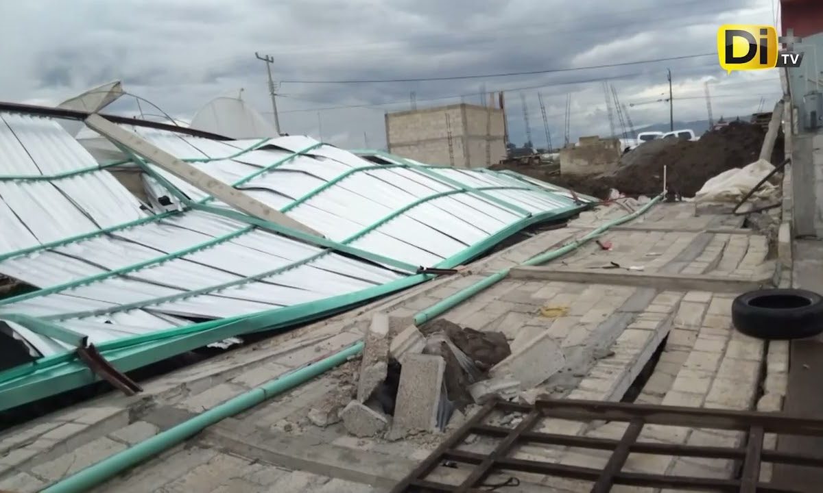 TORNADO EN CHIGNAHUAPAN DEJA DAÑOS EN INVERNADEROS Y VIVIENDAS