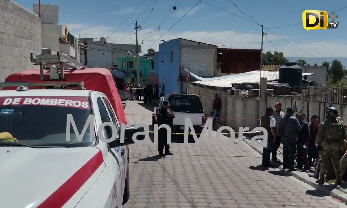 FAMILIA MU383 AL INTERIOR DE SU CASA TRAS INCENDIO EN ACATZINGO