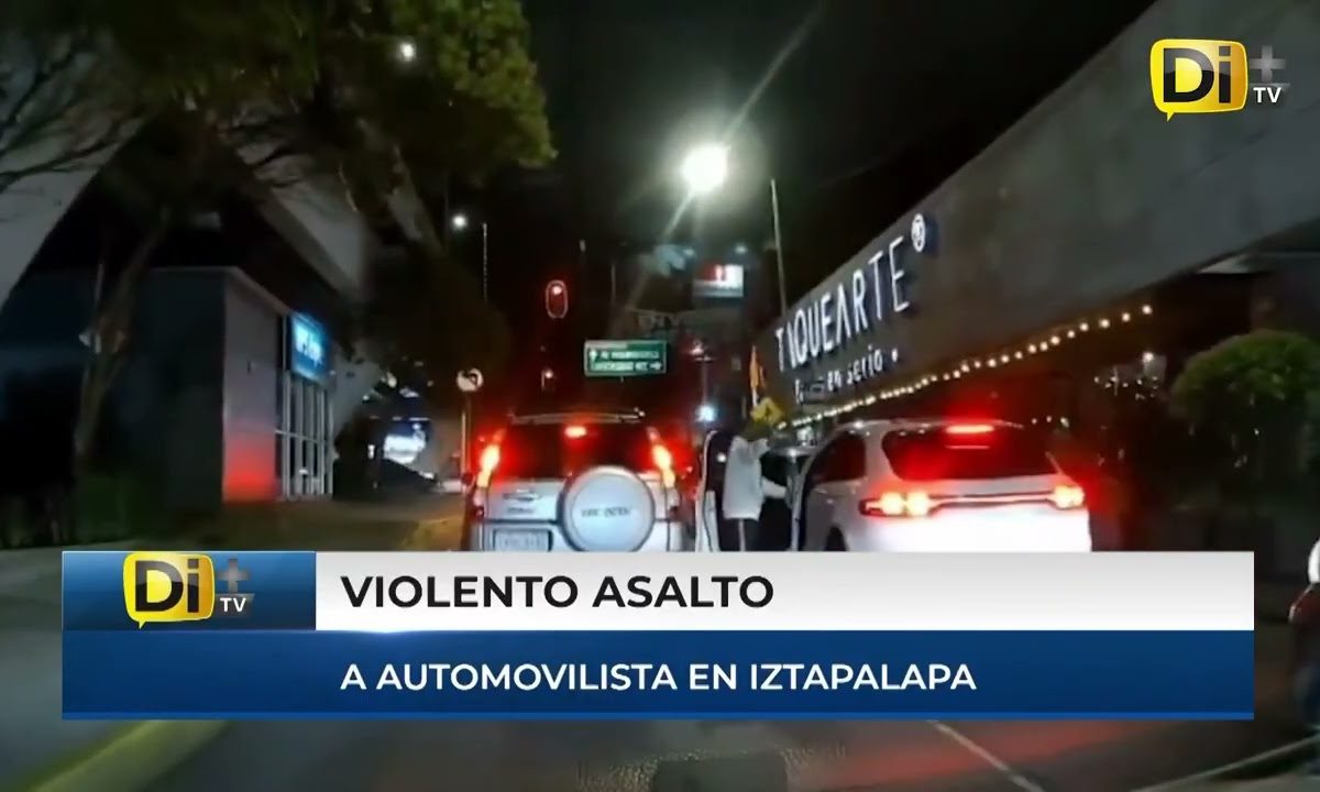LADRÓN APROVECHA EL ALTO Y 4S4LT4 A CONDUCTOR EN IZTAPALAPA