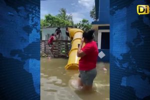 ¡MÉXICO MÁGICO! TOMAN CON HUMOR LAS INUNDACIONES Y COLOCAN TOBOGÁN EN TAMAULIPAS