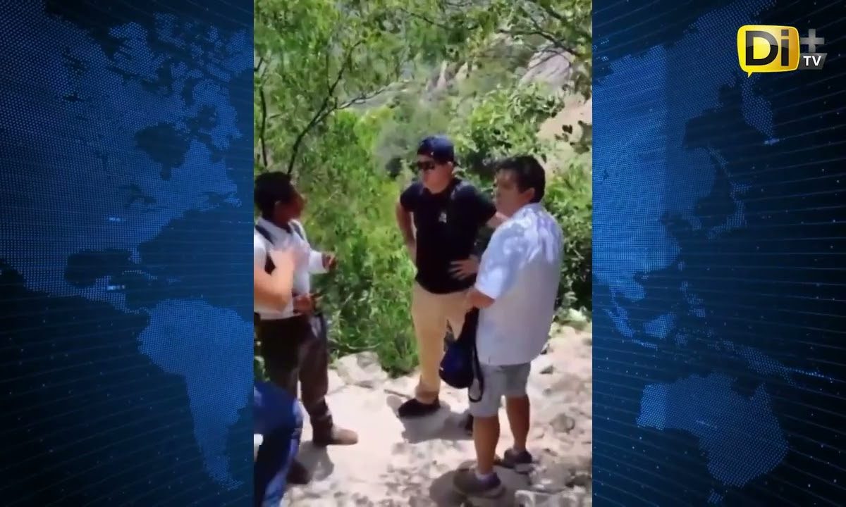 DETIENEN Y SANCIONAN A TURISTAS QUE RAYARON LA PEÑA DE BERNAL EN QUERÉTARO