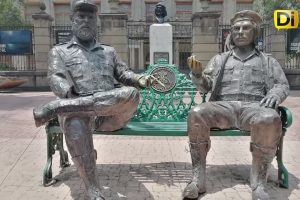 GENERA POLÉMICA EL RETIRO ESTATUAS DEL “CHE” Y FIDEL CASTRO EN CDMX