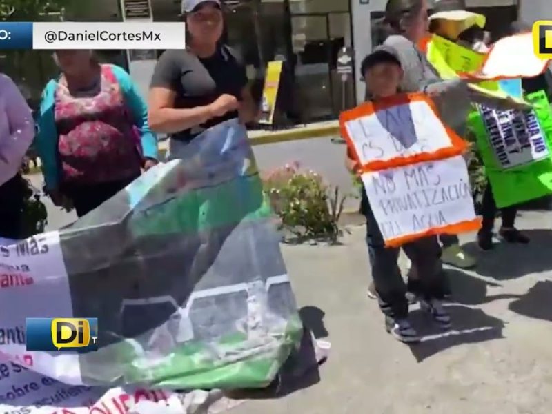 PROTESTAN PARA QUE NO EXTRAIGAN EL AGUA DE SUS MUNICIPIOS