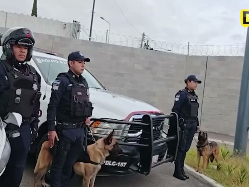 ANUNCIA ALCALDE DE PUEBLA AUMENTO Y APOYO DE ÚTILES PARA POLICÍAS