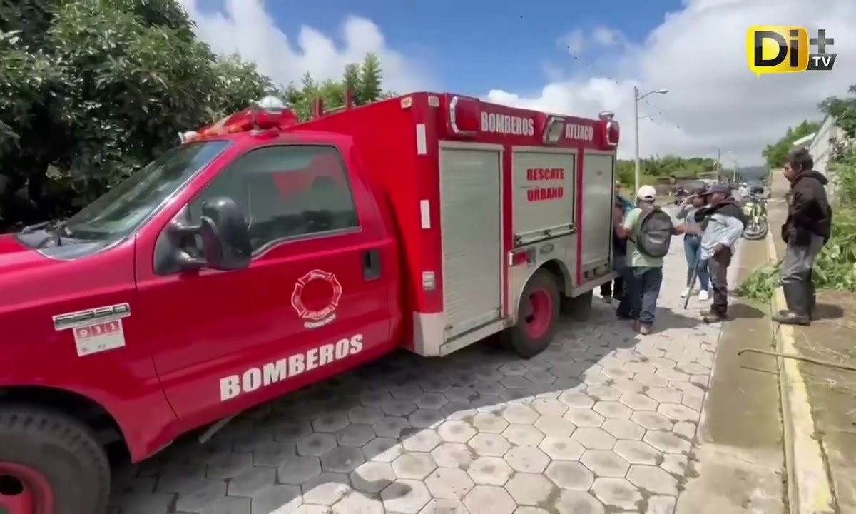 LOCALIZAN A DOS JÓVENES MUERTOS 🥺 TRAS SER ARRASTRADOS POR BARRANCADA EN ATLIXCO