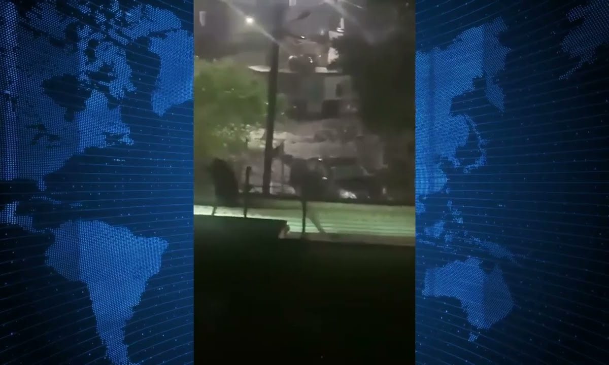 LLUVIAS HUAUCHINPOR DESGAJAMIENTO DE CERRO REPORTAN PERSONAS DESAPARECIDAS EN HUAUCHINANGO ANGO