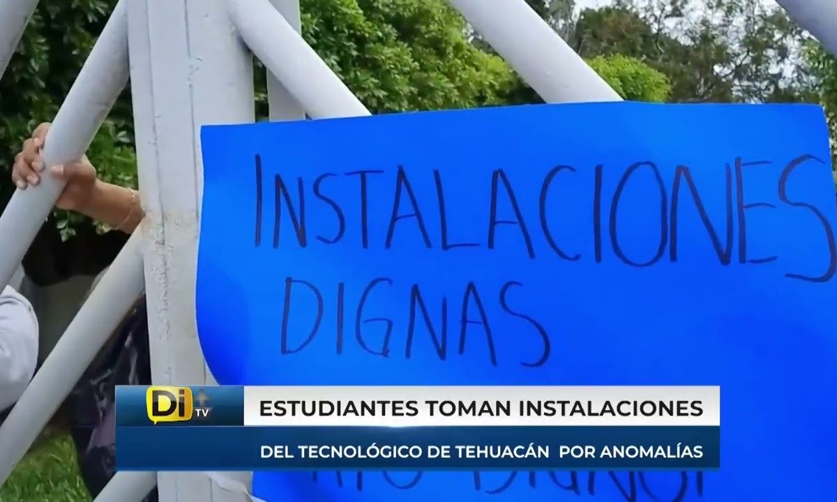 ALUMNOS DEL TECNOLÓGICO DE TEHUACÁN TOMAN INSTALACIONES Y ACUSAN A DIRECTOR DE MALOS MANEJOS