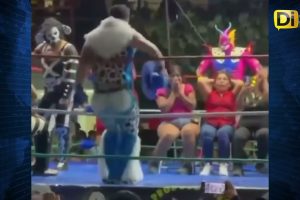 CAUSA POLÉMICA ESPECTÁCULO DE LUCHADORES DONDE HACEN BAILES A MUJERES