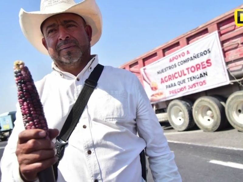 PARALIZADOS POR MANIFESTANTES Y ASALTADOS POR CRIMINALES DURANTE BLOQUEOS CARRETEROS