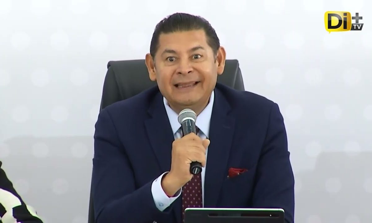 ¡BASTA DE CR1M1N4L3S EN EL PODER!: EL LLAMADO A PARTIDOS POLÍTICOS