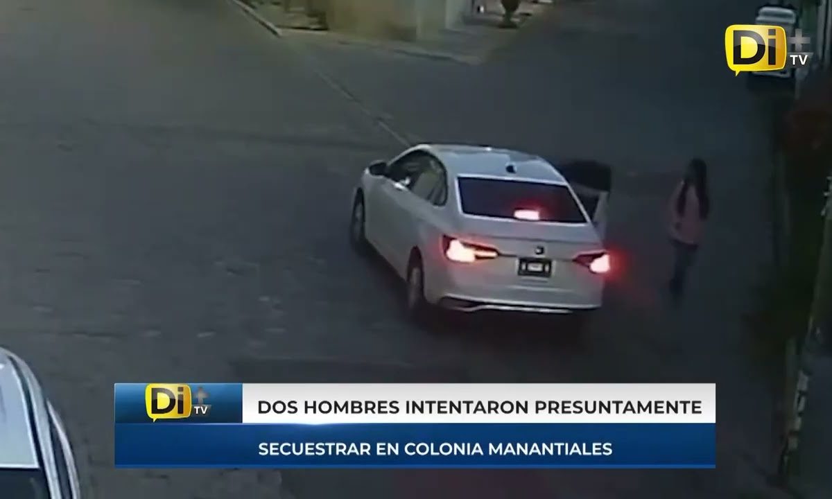 ¡CUIDADO! HOMBRES A BORDO DE AUTO BLANCO INTENTAN S3CU3STR4R EN CHOLULA