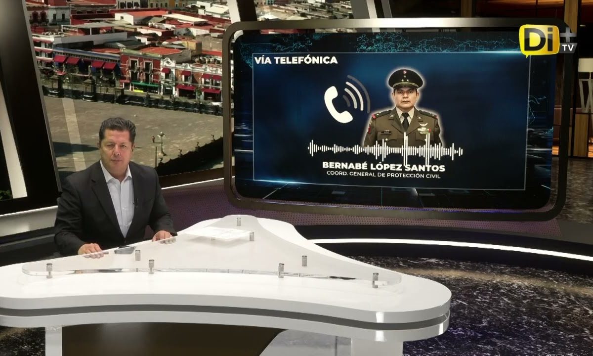 DOS HELICÓPTEROS COMBATEN INCENDIO FORESTAL EN SIERRA NEGRA