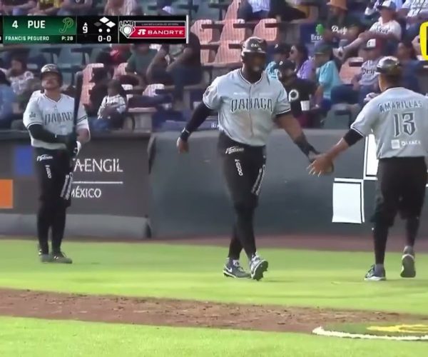 PERICOS PIERDE LA SERIE ANTE OXACA