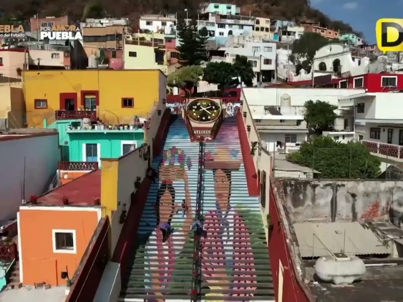 LANZAN PLACAS CONMEMORATIVAS DEL MUNDIAL DE FÚTBOL