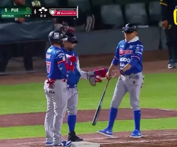 OLMECAS VENCE A PERICOS