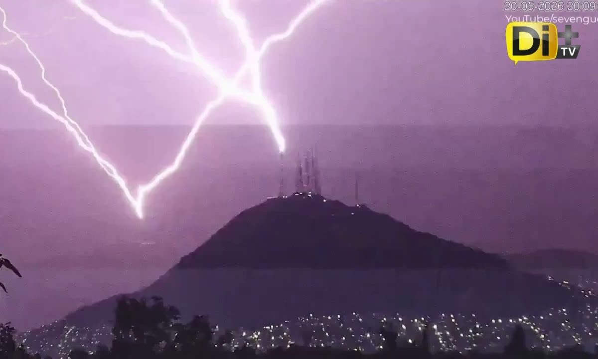 RAYO IMPACTA EL CERRO CHIQUIHUITE