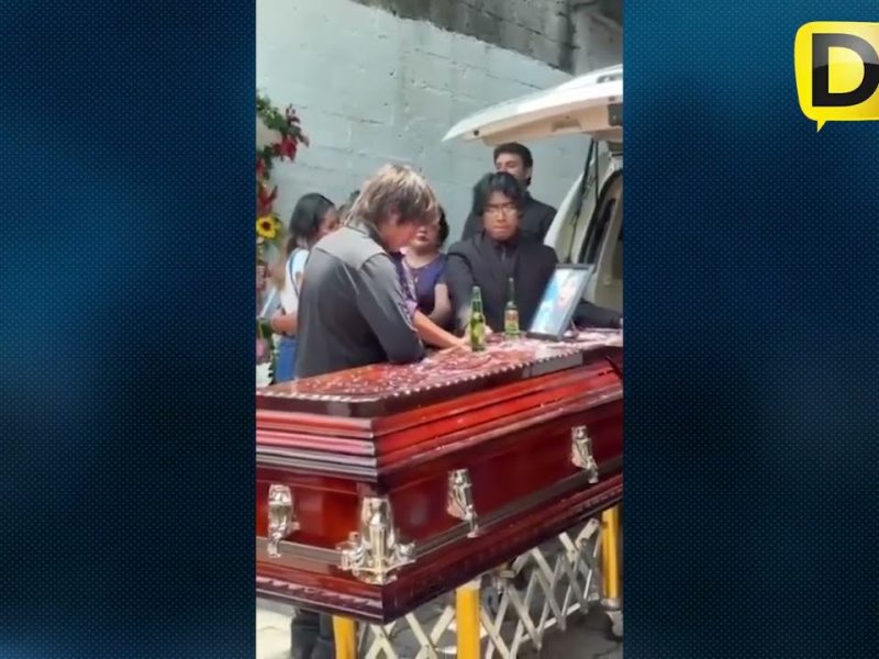 DESPIDEN A BLANCA EN SU TIERRA NATAL; RESPONSABLES SIGUEN PRÓFUGOS