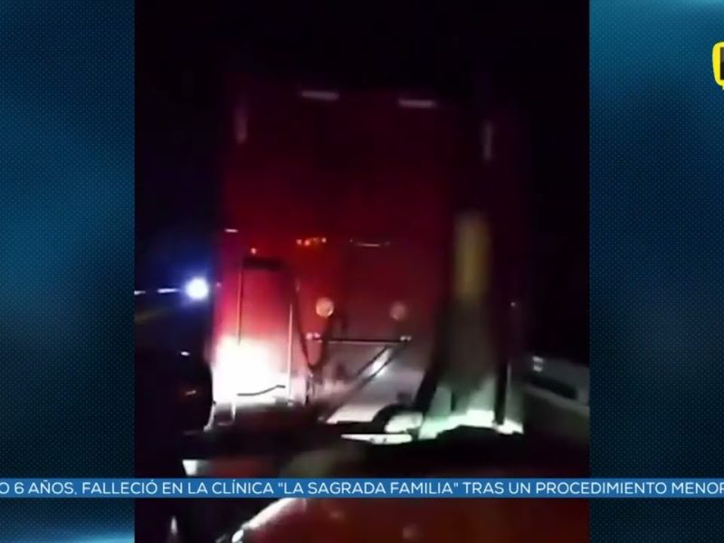 VIDEO: CHOFER FRUSTRA INTENTO DE ASALTO EN AUTOPISTA