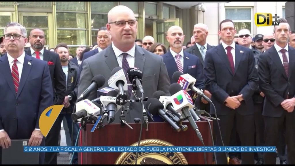 “EL MAYO” PASARÁ EL RESTO DE SUS DÍAS EN PRISIÓN 
El juez Brian Cogan sentenció a Ismael “El Mayo” Zambada a cadena perpetua y multa de 15 mil mdd tras declararse culpable de n4rc0tráf1co en Nueva York. Iván Mercado te informa.