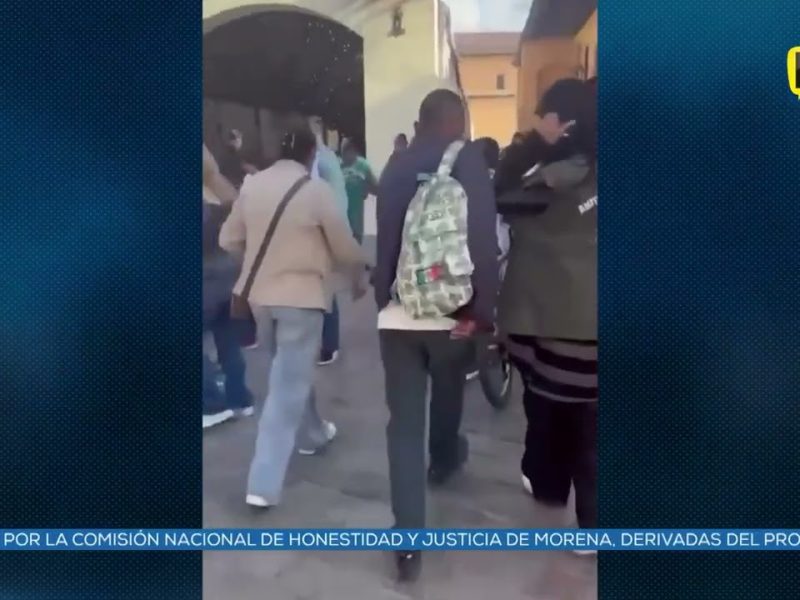 PROBLEMA DE SALUD CAUSA ATROPELLAMIENTO MASIVO EN ZACATLÁN. HAY 15 LESIONADOS