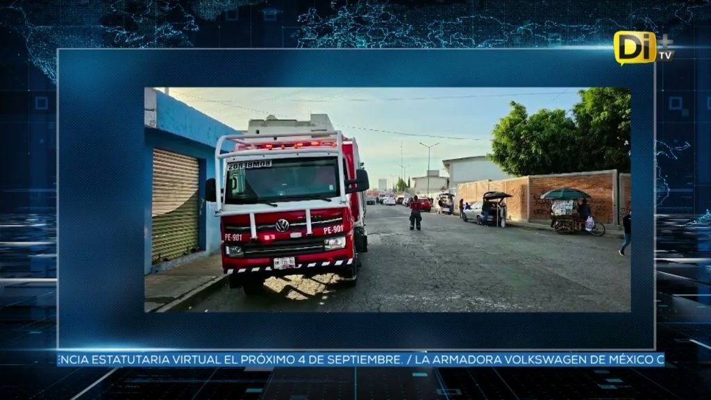 REGRESAN A CLASES 2 MILLONES DE ESTUDIANTES EN PUEBLA #Puebla || Más de 2 millones de estudiantes y 108 mil docentes iniciaron el ciclo escolar 2026-2027 en 16 mil escuelas en Puebla. Para garantizar un retorno seguro, se desplegó un operativo con más de 1,130 policías estatales y fuerzas federales.  
@ivanmercadonews te informa.
