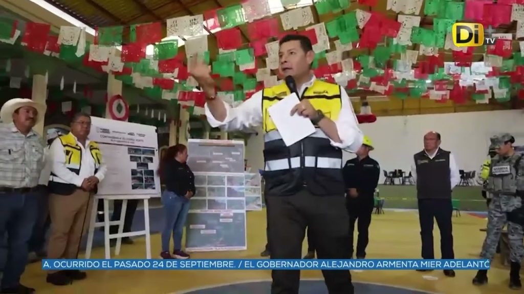RECORRE GOBERNADOR ZONA AFECTADA POR LLUVIAS EN AMIXTLAN
 #Puebla || El gobernador @armentapuebla_  realizó un recorrido aéreo y terrestre por la Sierra Norte para supervisar la atención a daños por lluvias. En Amixtlán, informó el restablecimiento del paso en 7 de 15 puntos afectados por deslaves y la coordinación para reubicar viviendas en riesgo.@ivanmercado te informa