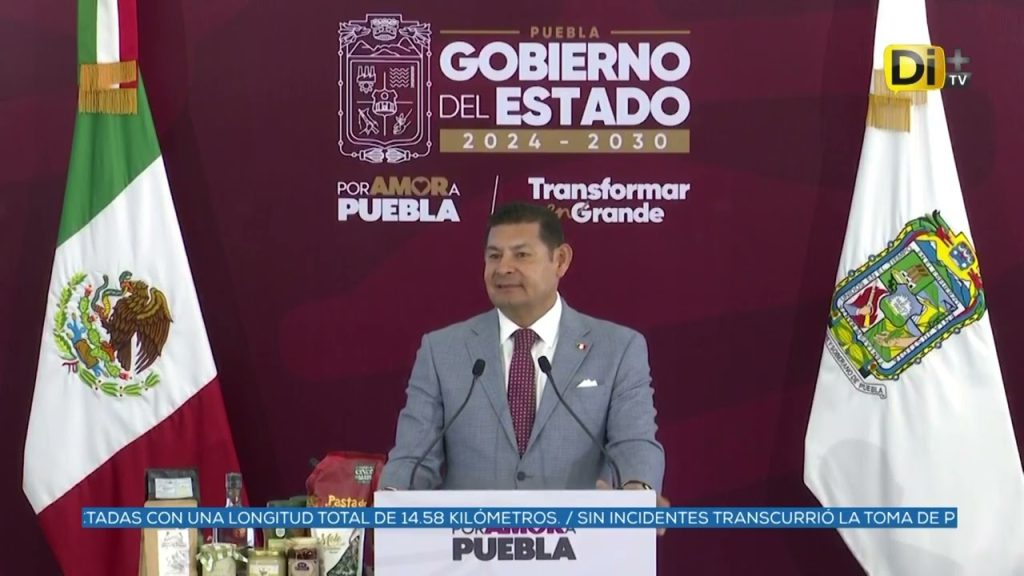 RECHAZA GOBERNADOR NARRATIVA DE SUSPENSION DE VISA 
 #Puebla || El gobernador Alejandro Armenta @armentapuebla_  y el Gobierno del Estado @Gob_Puebla  desmintieron versiones sobre el supuesto retiro de su visa estadounidense, tras rumores difundidos en redes. El mandatario calificó la información como una calumnia y reiteró su enfoque en trabajar por Puebla@ivanmercado te informa