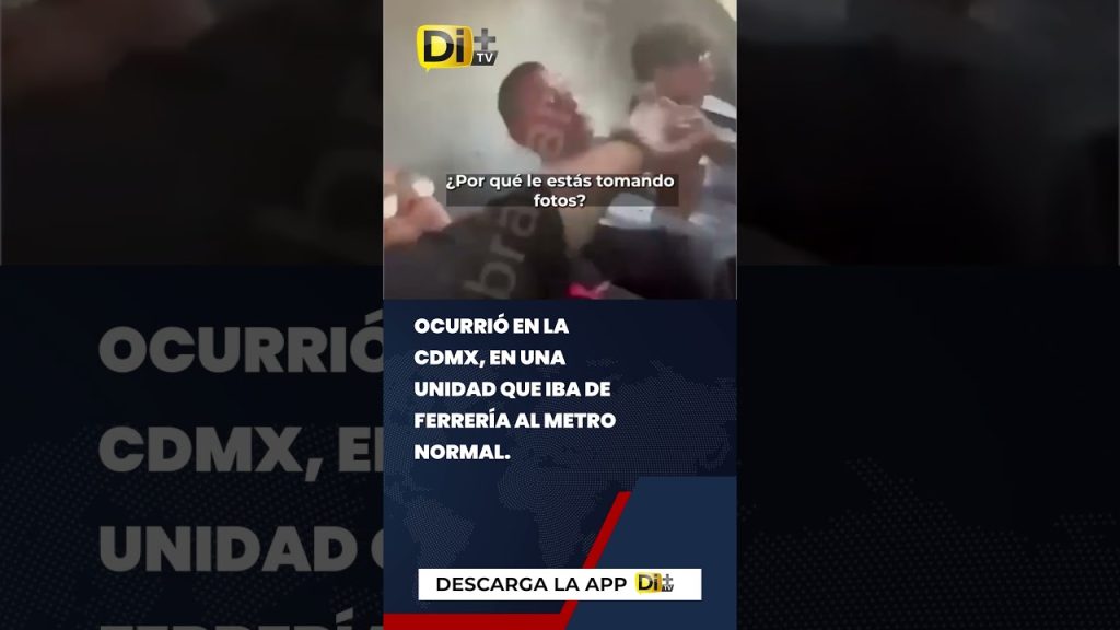 #CDMX || Pasajeras y usuarios confrontaron y golpearon a un hombre que tomaba fotografías sin consentimiento a una joven en una unidad de transporte público de Ferrería al Metro Normal. El presunto acosador logró escapar antes de la llegada de la policía y continúa prófugo.